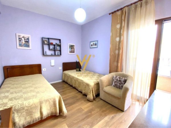 Tirane, shitet apartament 2+1+Ballkon Kati 3, 122 m² 210.000 € (VASIL SHANTO)