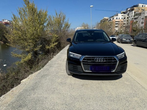 Shqiperi, shitet SUV | Fuoristrad | Xhip AUDI Q5 TDI Quattro Nafte, e zeze automatik Klima 93.000 km 32.400 €