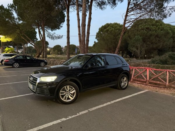 Shqiperi, shitet SUV | Fuoristrad | Xhip AUDI Q5 TDI Quattro Nafte, e zeze automatik Klima 93.000 km 32.400 €
