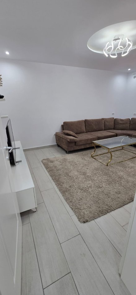 Tirane, shitet apartament 2+1+Aneks+Ballkon Kati 3, 83 m² 158.000 € (Rruga Ndre Mjeda)