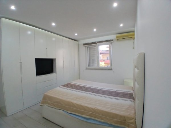 Tirane, shitet apartament 2+1+Aneks+Ballkon Kati 3, 83 m² 158.000 € (Rruga Ndre Mjeda)