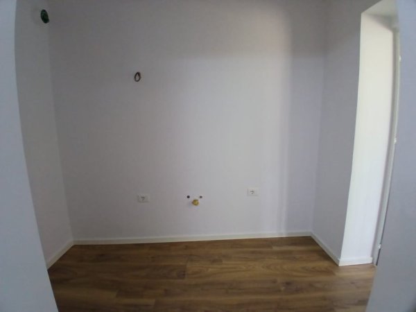 Tirane, shitet apartament 2+1 , 70 m² 128.000 € (tregu elektrik)
