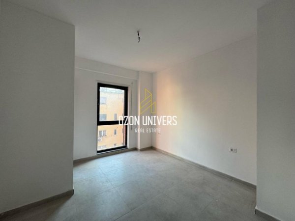 Tirane, jepet me qera apartament 2+1+Ballkon Kati 2, 74 m² 800 € (Myslym Shyr)