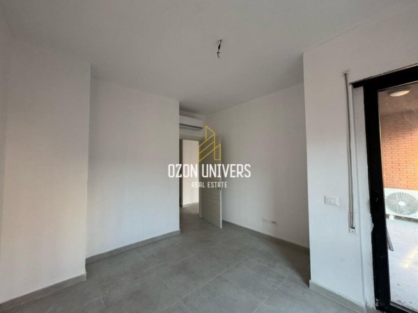 Tirane, jepet me qera apartament 2+1+Ballkon Kati 2, 74 m² 800 € (Myslym Shyr)