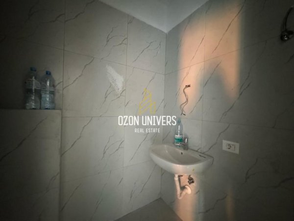 Tirane, jepet me qera apartament 2+1+Ballkon Kati 2, 74 m² 800 € (Myslym Shyr)