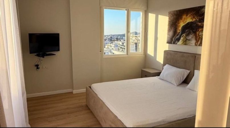 Tirane, shitet apartament 1+1 Kati 7, 84 m² 138.000 € (fresk)