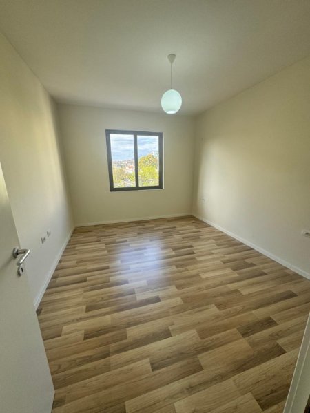 Tirane, shitet apartament 2+1 Kati 3, 76 m² 154.000 € (MINE PEYA TEK PROKURORIA)