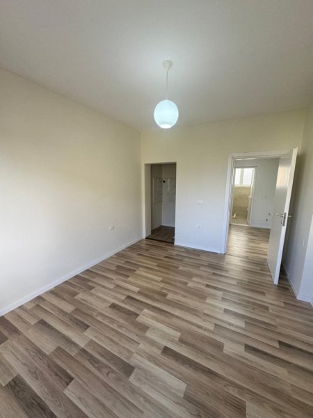 Tirane, shitet apartament 2+1 Kati 3, 76 m² 154.000 € (MINE PEYA TEK PROKURORIA)