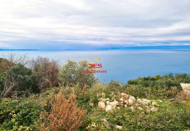 Himare, shes truall ne bregdet 300 m² 150.000 Euro