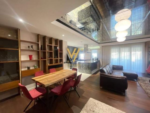 Tirane, jepet me qera apartament 3+1+A+BLK 200 m² 1.500 Euro (kopshti botanik)