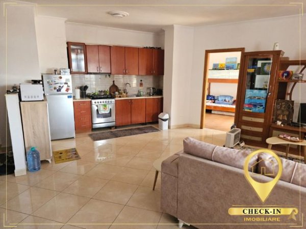 Tirane, jepet me qera apartament 2+1+Aneks+Ballkon Kati 9, 111 m² 650 € (Rruga e Barrikadave)
