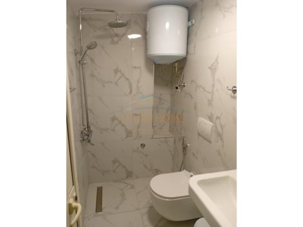 Tirane, jepet me qera apartament duplex Dublex Kati 1, 75 m² 600 € (Selvia), OPP50967