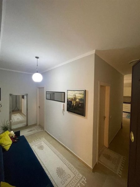 Tirane, shes apartament 2+1 Kati 3, 110 m² 215.000 € (LIQENI I THATE)