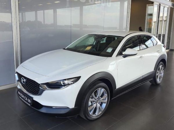 Tirane, shitet xhip Mazda CX 30 Viti 2021, 23.500 Euro