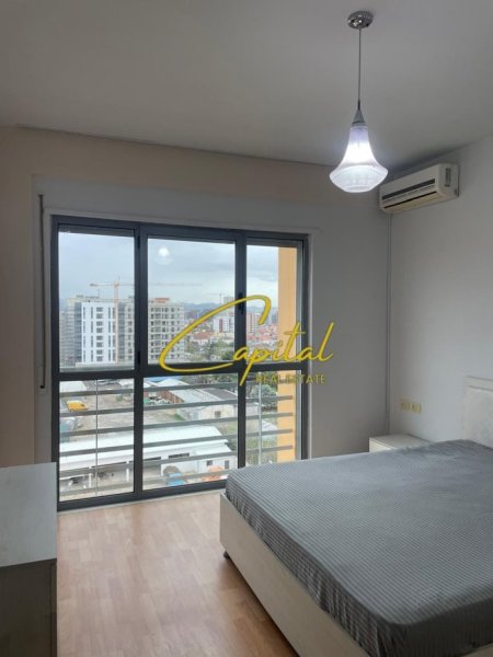 Tirane, jepet me qera apartament 2+1 Kati 7, 100 m² 500 € (5 MAJI)