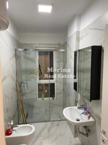 Tirane, jepet me qera apartament 2+1 Kati 7, 95 m² 600 € (5 Maji)