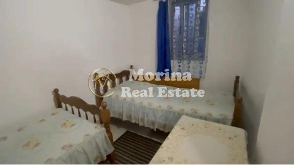 Tirane, jepet me qera shtepi 2+1 Kati 1, 65 m² 330 € (Selvia)