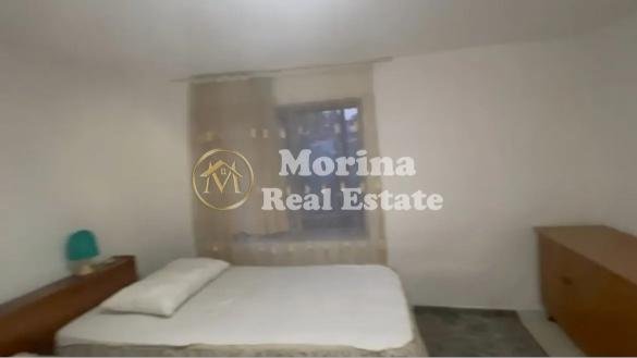 Tirane, jepet me qera shtepi 2+1 Kati 1, 65 m² 330 € (Selvia)