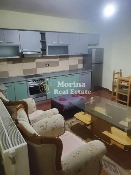 Tirane, jepet me qera apartament 2+1 Kati 2, 115 m² 400 € (Rruga 5 Maji)