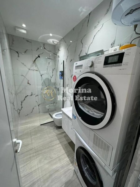 Tirane, jepet me qera apartament 1+1 Kati 1, 66 m² 400 € (Rruga 5 Maji)