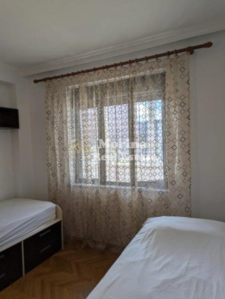 Tirane, jepet me qera apartament 2+1 Kati 4, 100 m² 720 € (Garda-Stadiumi Air Albania)