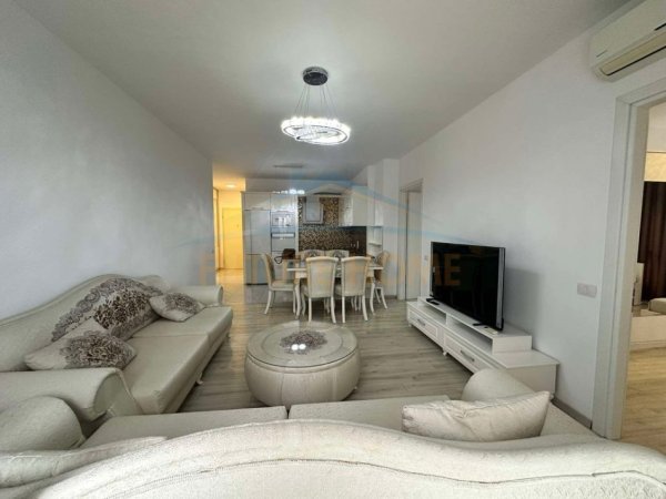 Shitet, Apartament 2+1+Post Parkimi, Zogu i Zi, Tirane   248.000 € (rruga dritan hoxha )   UNA49755