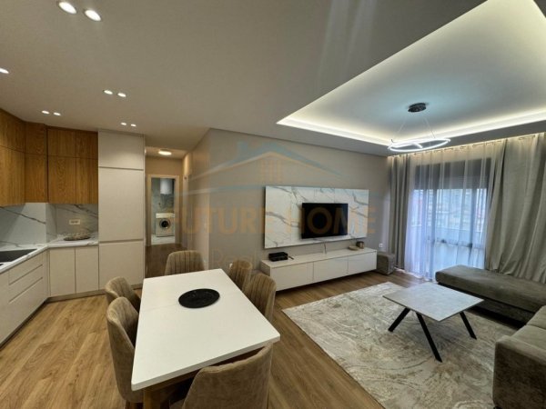 Tirane, jepet me qera apartament 2+1 Kati 3, 90 m² 800 € (Rruga e Kavajes)