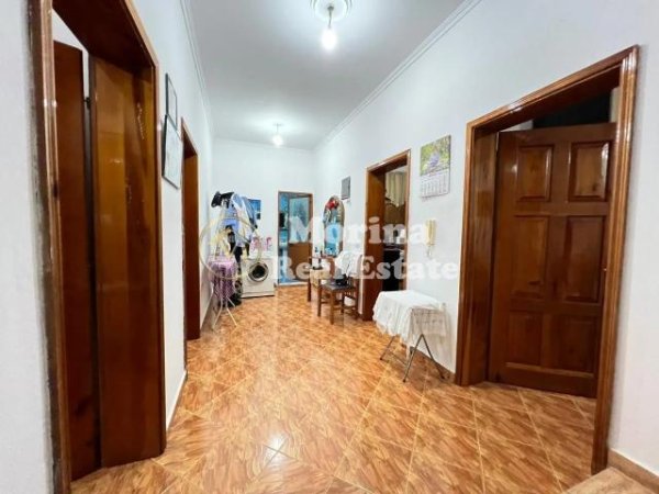 Tirane, jepet me qera shtepi 2 Katshe Kati 0, 500 m² 1.500 € (Ali Demi)