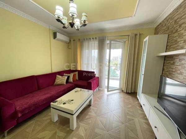 Tirane, jepet me qera apartament 1+1 Kati 6, 74 m² 500 € (Vilat Gjermane Tirane)