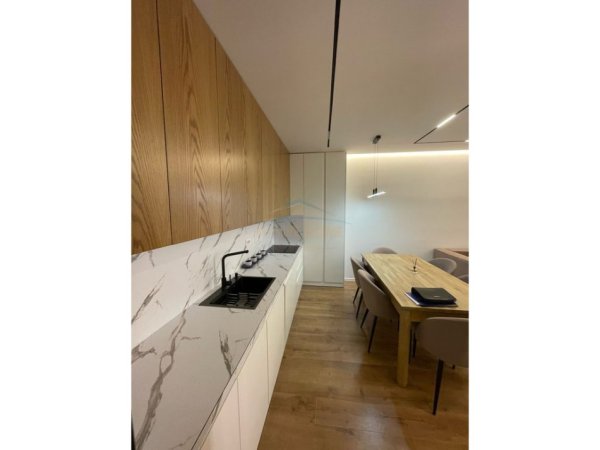 Qera, Apartament 2+1+2+Post Parkimi, Kodra e Diellit, Tirane