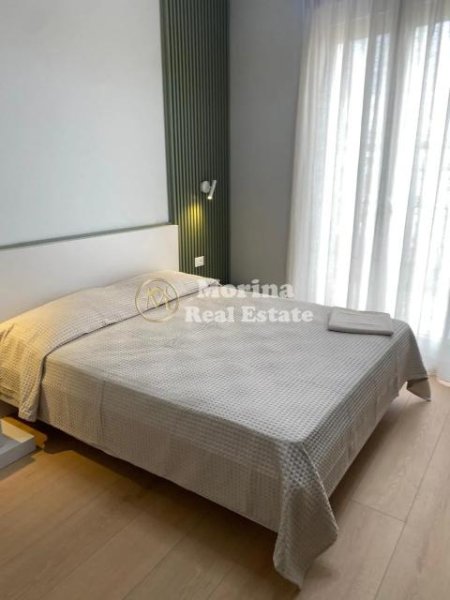 Tirane, jepet me qera apartament 2+1+Ballkon Kati 7, 117 m² 1.000 € (Ali Demi)