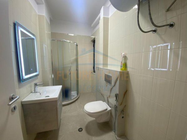 Shitet, Apartament 1+1, 21 Dhjetori, Tiranë.