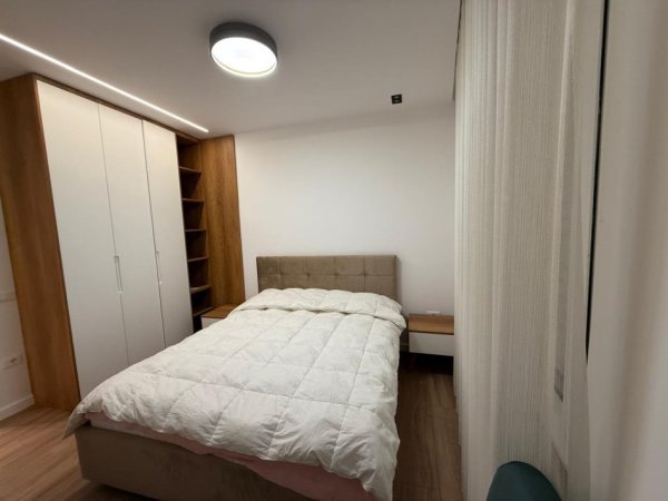 Tirane, jepet me qera apartament 1+1 Kati 8, 70 m² 600 € (Delijorgji)