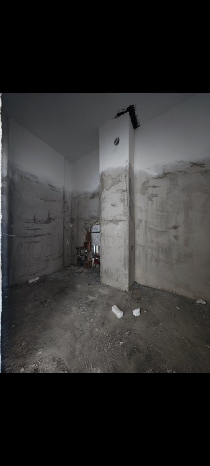 Tirane, shes 1+1 , 62 m² 92.000 € (5 Maji)