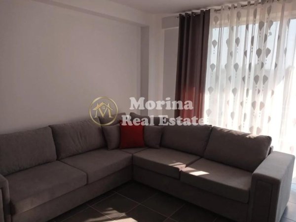 Tirane, jepet me qera apartament 2+1 Kati 3, 90 m² 400 € (Shkoze)