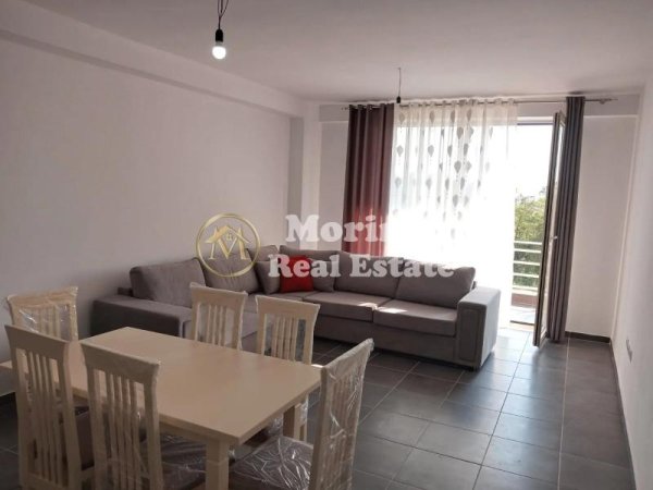 Tirane, jepet me qera apartament 2+1 Kati 3, 90 m² 400 € (Shkoze)