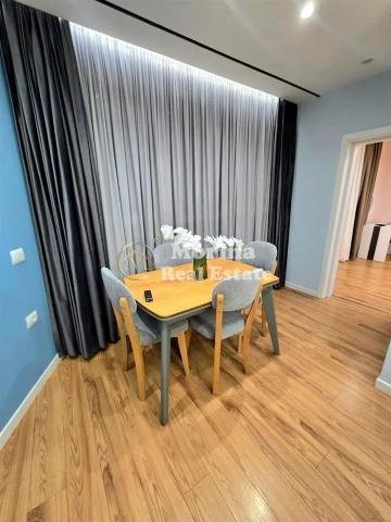 Tirane, jepet me qera apartament 2+1 Kati 3, 96 m² 700 € (Liqeni i Thate)