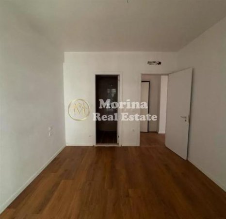 Tirane, jepet me qera apartament 2+1 Kati 1, 100 m² 700 € (Don Bosko)
