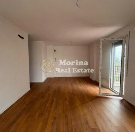 Tirane, jepet me qera apartament 2+1 Kati 1, 100 m² 700 € (Don Bosko)