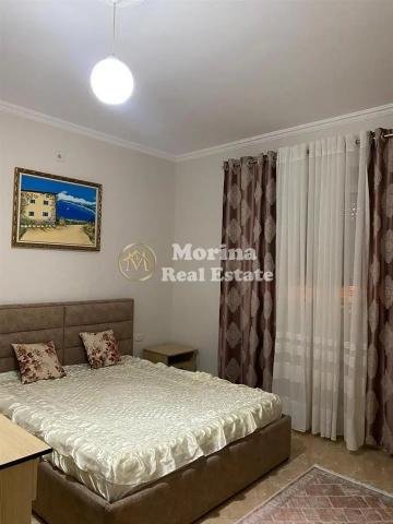 Tirane, jepet me qera shtepi 1+1 Kati 1, 70 m² 400 € (Vilat Gjermane)