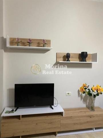 Tirane, jepet me qera shtepi 1+1 Kati 1, 70 m² 400 € (Vilat Gjermane)