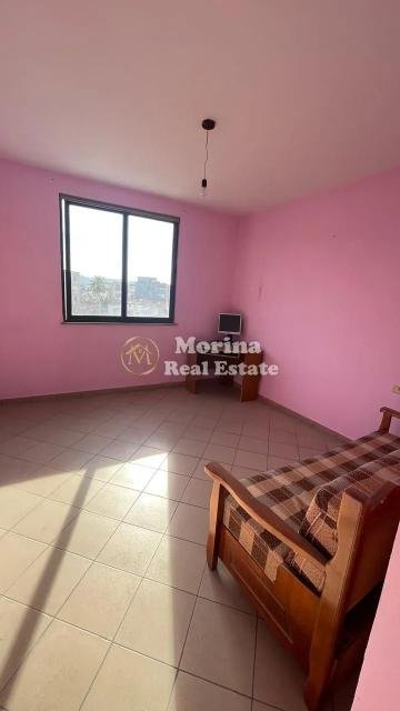 Tirane, jepet me qera apartament 2+1 Kati 3, 120 m² 350 € (Shkoze)
