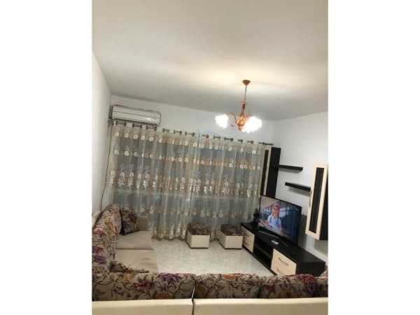 SHITET APARTAMENT 2+1 TEK ISH FUSHA E AVIACIONIT