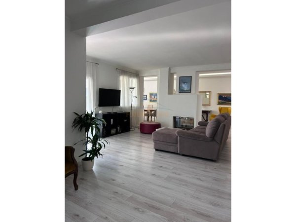 SHITET APARTAMENT 2+1+VERANDE NE BLLOK, SAMOS TOWER