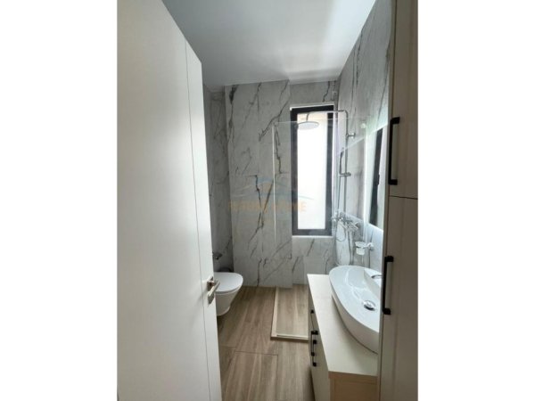 SHITET APARTAMENT 2+1 NE PORCELAN  REZIDENCA ERLI