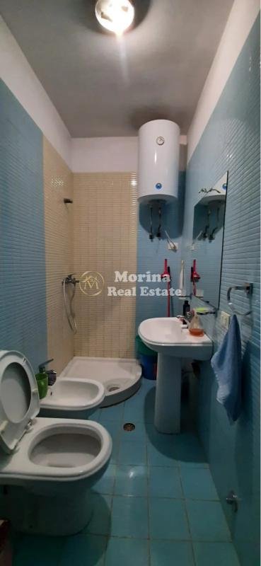Tirane, jepet me qera apartament 2+1 Kati 6, 102 m² 450 € (Fresku)
