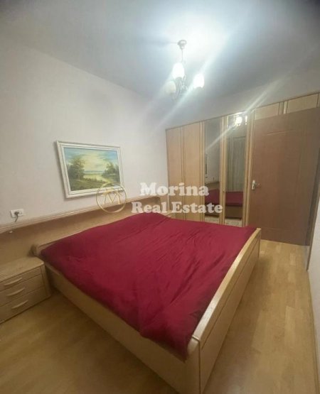 Tirane, jepet me qera apartament 2+1 Kati 4, 100 m² 450 € (Yzberisht)
