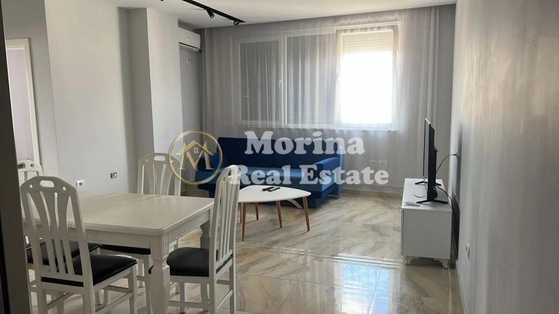 Tirane, jepet me qera apartament 2+1 Kati 8, 110 m² 550 € (Astir)