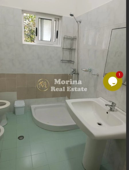 Tirane, jepet me qera apartament 1+1 Kati 1, 65 m² 350 € (Ali Demi)