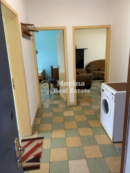 Tirane, jepet me qera apartament 2+1 Kati 4, 65 m² 400 € (Ish Restorant Durresi)